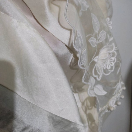 Midi cream dress Manoush like new, silk with lace and pon pon