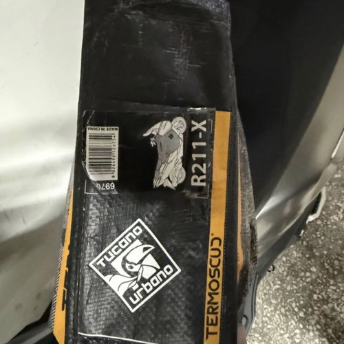 Tucano Urbano Termoscud R211X leg cover for Kymco X-Town CT 125/300