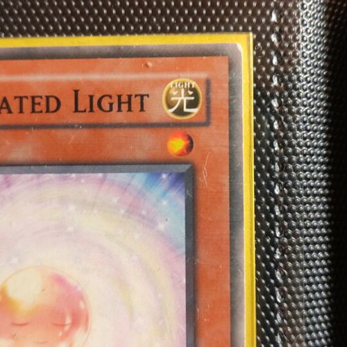 Consecrated Light Yu-Gi-Oh card used - € 9,99 - Vendora.cy