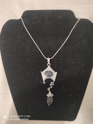 Silver necklace with black onyx beads new, 45 cm chain