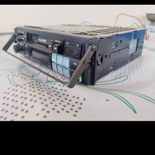 Alpine 7280 vintage car cassette player like new