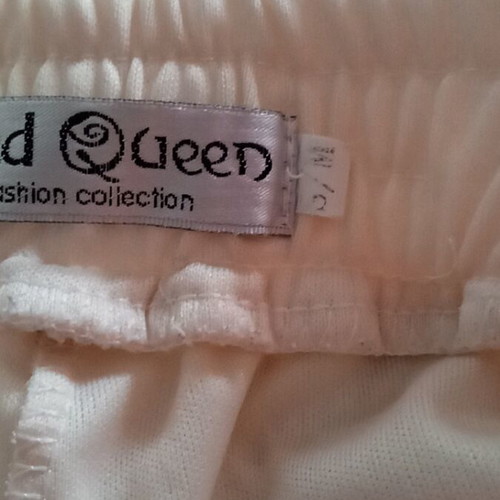 Women's shorts like new, beige, sizes S and M