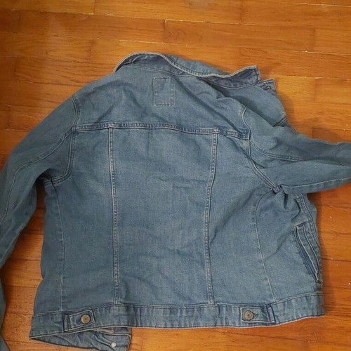 Bershka denim jacket size medium like new, blue turquoise