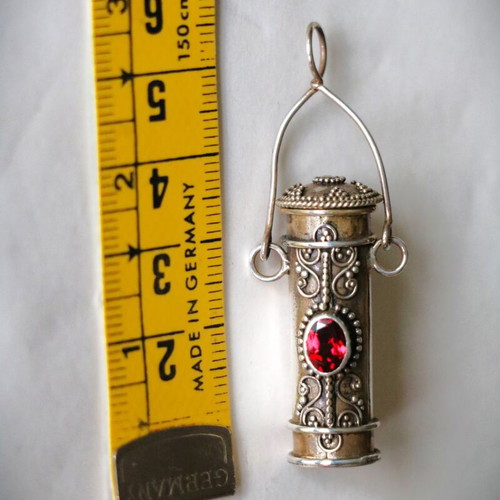 Sterling Silver 925 Granada Hidden Box Pendant New