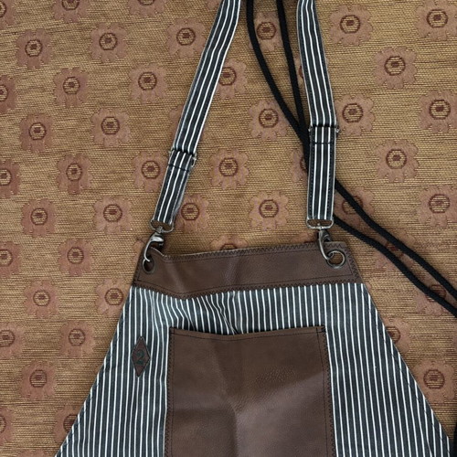 Bartender Barbershop Chef Apron like new