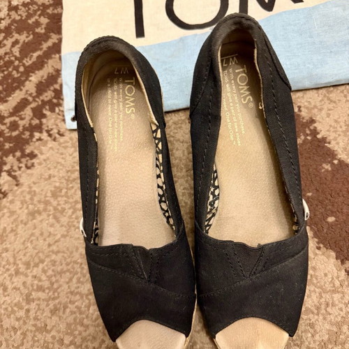 Toms platform shoes used, size 37, black and beige