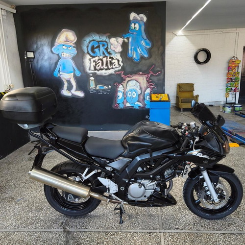 Suzuki SV 650 Sport motorcycle like new, black, 65500 km