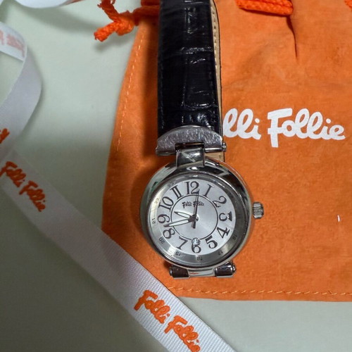 Follow follie watch like new women's