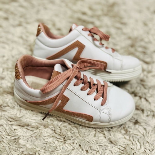 Mairiboo pink sneakers with rhinestones like new, women's casual shoes