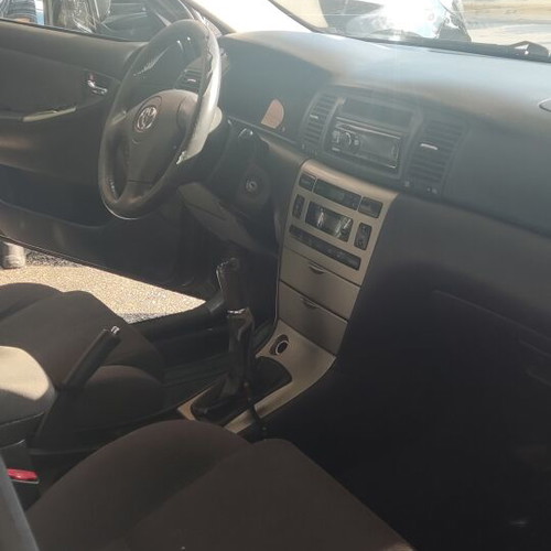 Toyota Corolla 1.6 VVTI 2003 like new, manual, 115hp, roof box