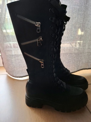 Replay suede combat boots with side zipper like new, black size 38