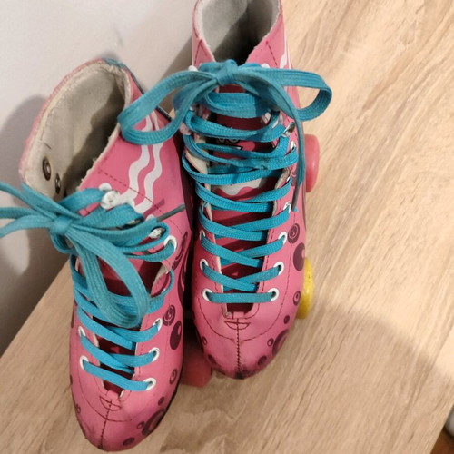 Children's roller skates size 34-35 used
