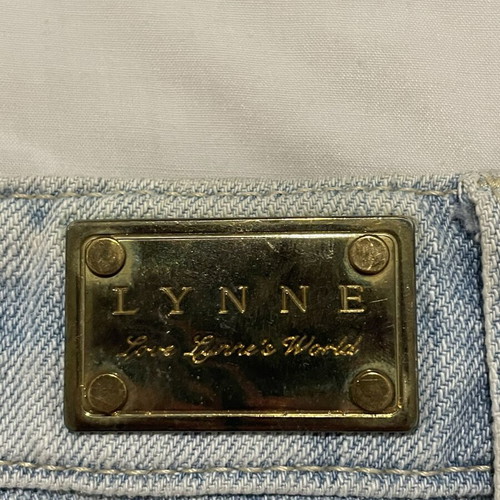 Lynne light blue jean shorts with lace, like new, size S