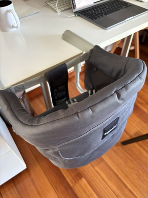 Inglesina Portable Folding Baby Feeding Chair like new