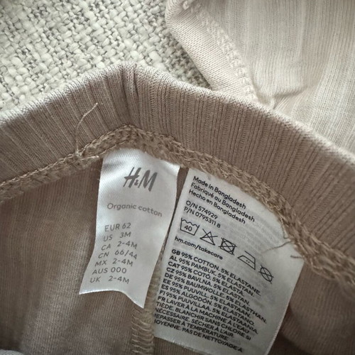 H&M INFANT SET BODYSUITS LEGGINGS 2-4 MONTHS BRAND NAME INFANT CLOTHING