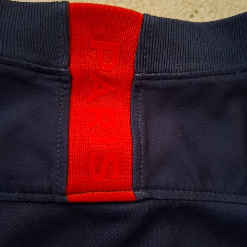Paris Saint-Germain 2019-2020 Home Football Shirt like new, small size
