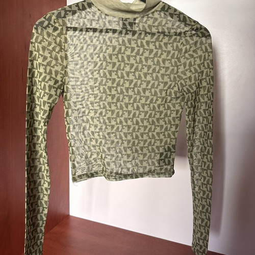 Long Sleeve Monogram High Neck Top green, size XS, like new