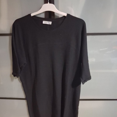 Vittorio men's shirt like new, black, size large