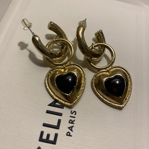 Zara Heart Earrings