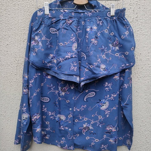 Pajamas like new L-XL
