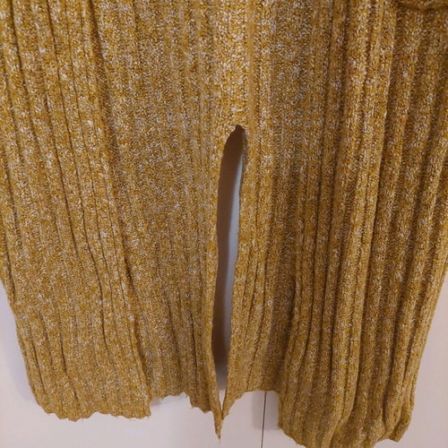 Knitted long cardigan Pull & Bear like new, beige and mustard