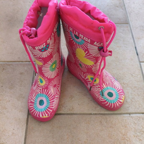 Agatha Ruiz De La Prada children's rain boots used, size 28, pink multicolor