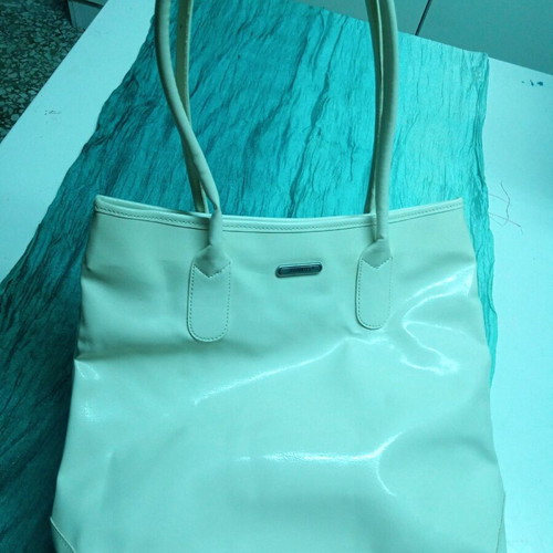 Kouros PVC white shoulder bag like new with long straps