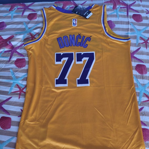Los Angeles Lakers Swingman Edition Luka Doncic Jersey new