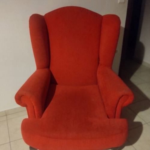 Armchair fuchsia, like new
