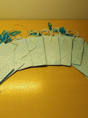 Gift bags new, pack of 9, white and blue polka dot with bow