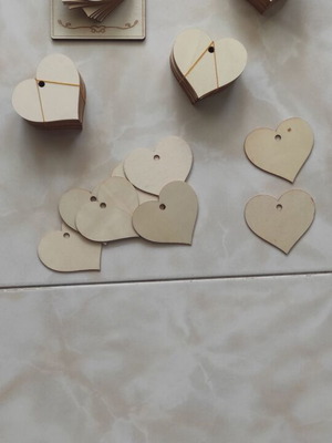 Wooden hearts for wishes new, pack of 80 pieces