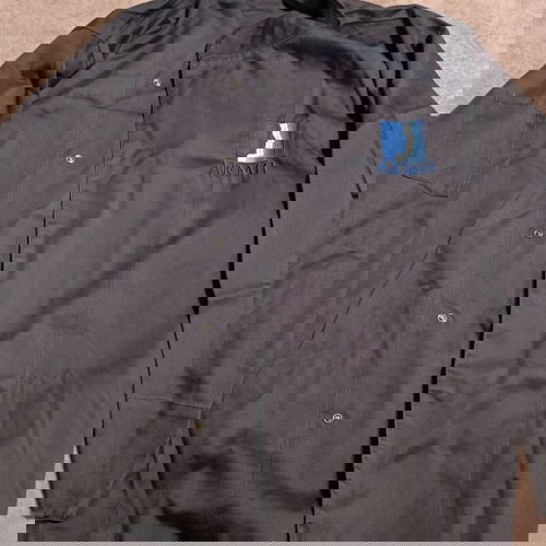 Σετ ρούχα ζαχαροπλαστικής σαν καινούργιο με γκρι ελαστικά παντελόνια