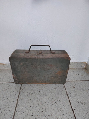 Antique Coleman 523 military double gasoline stove used, 1940s