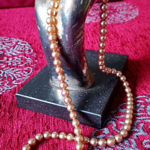 Necklace pink metallic faux pearl used