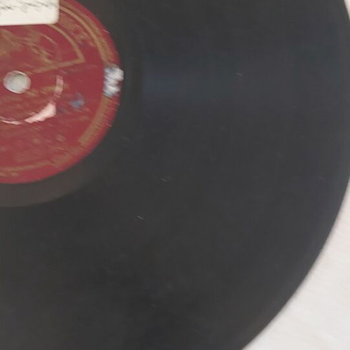 His Master's Voice 78 RPM record used, laiko genre
