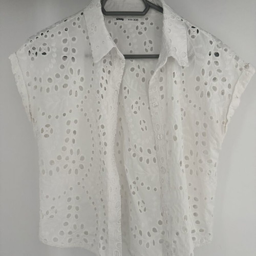Broderie blouse Sinsay white XXS like new