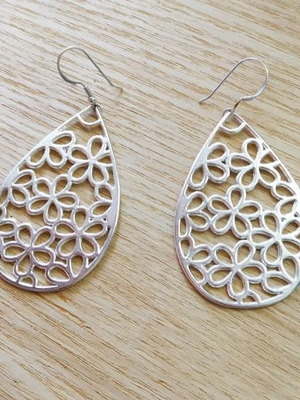 Boho earrings new with metal detail and 925 silver hook