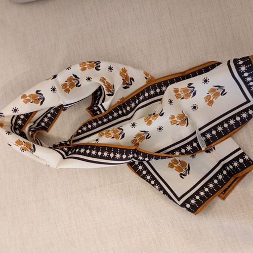 Scarf like new, multicolored