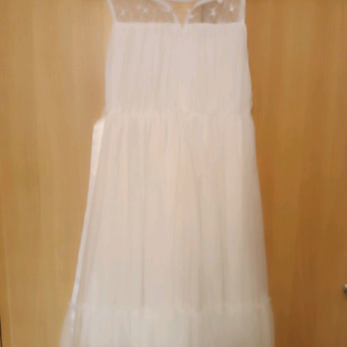 Children's dress white like new for ages 8-10
