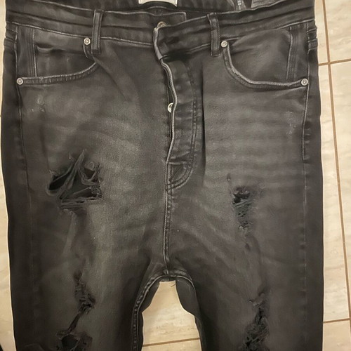 Zara jean used, size 46, black