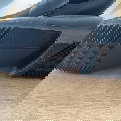 Μαύρα δερμάτινα γυναικεία παπούτσια αφόρετα, νούμερο 39