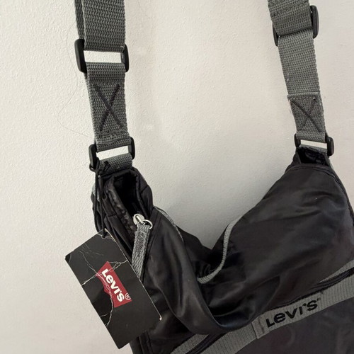 Levi's vintage crossbody bag, black, new with tag