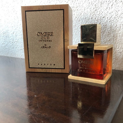 Ombre Oud Intense Armaf parfum full, 2 sprays missing