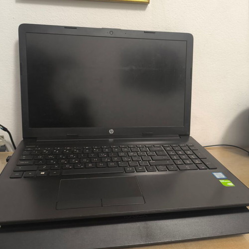Hp laptop like new with Intel Core i7, 8GB RAM, 256GB, Windows