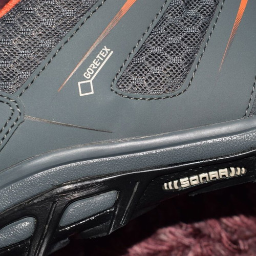 Mammut MTR 71 Low Gore Tex men's sports shoes like new, size 43.5, gray and orange