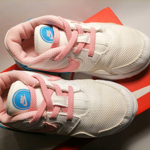 Nike Kids Sneakers LD Victory EU27 like new, white multicolor