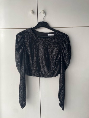 Crop top Project Soma μαύρο, σαν καινούργιο, με παγιέτες, μέγεθος S