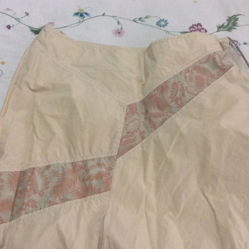 Sarah Lawrence women's midi skirt like new, asymmetric, beige and pink