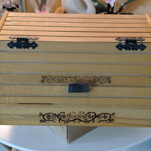 Bread box used, almost new 41cm×28cm×18cm