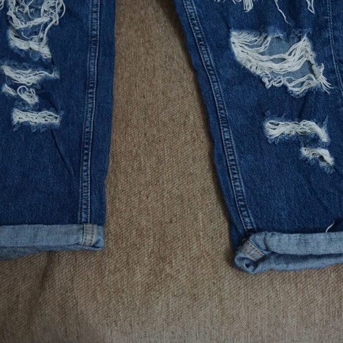 Bershka women's jeans with rips like new, size S
